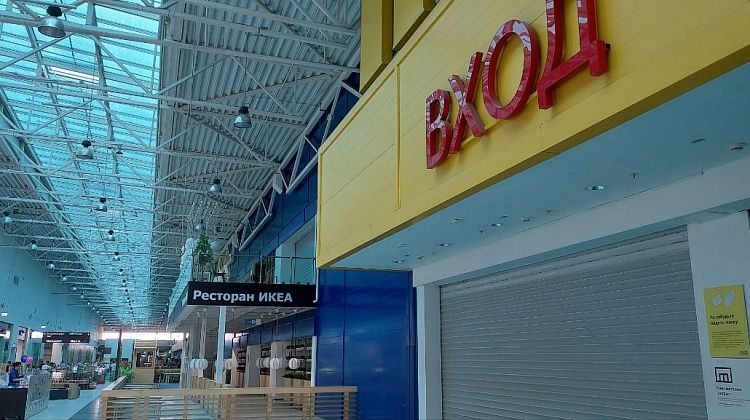 Магазин продуктов IKEA продолжает работать в 