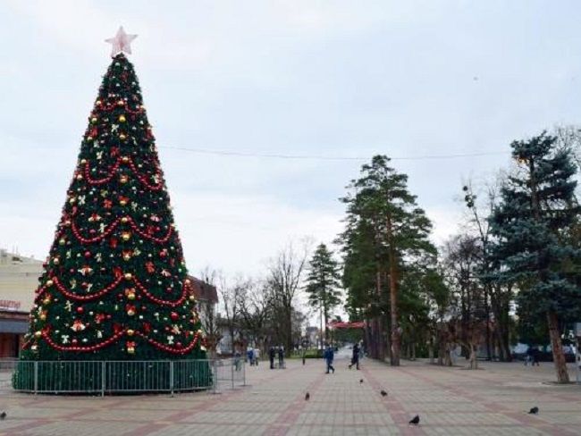 Новогодняя Елка Под Ключ