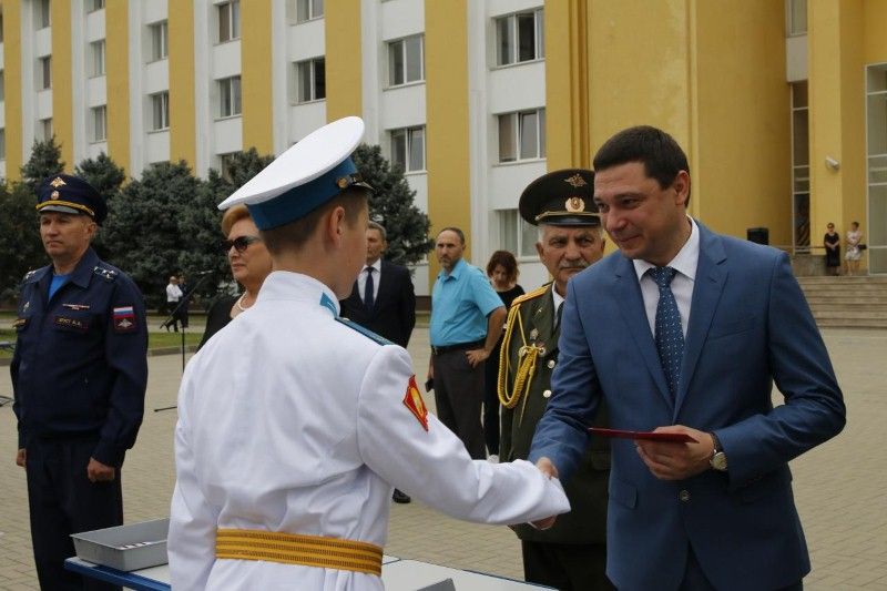 Евгений Первышов принимает присягу День города