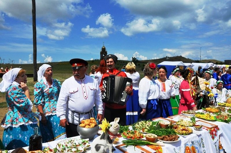 Картинка казачье застолье