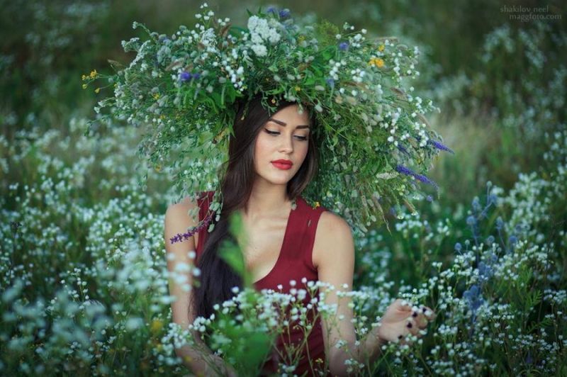 girlsinfloralwreaths07.jpg