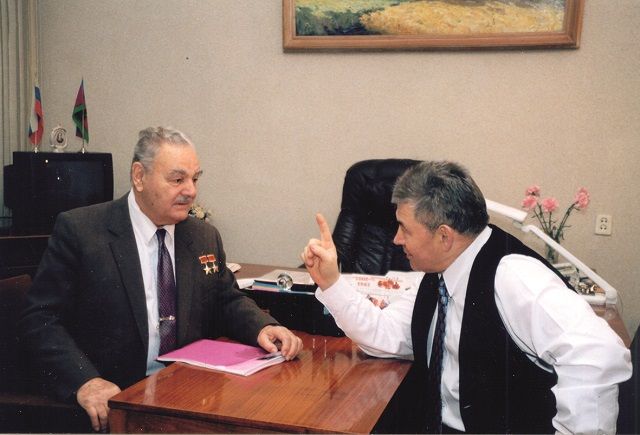 R6-fot1.jpg R6-fot1.jpg