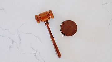       30- :     