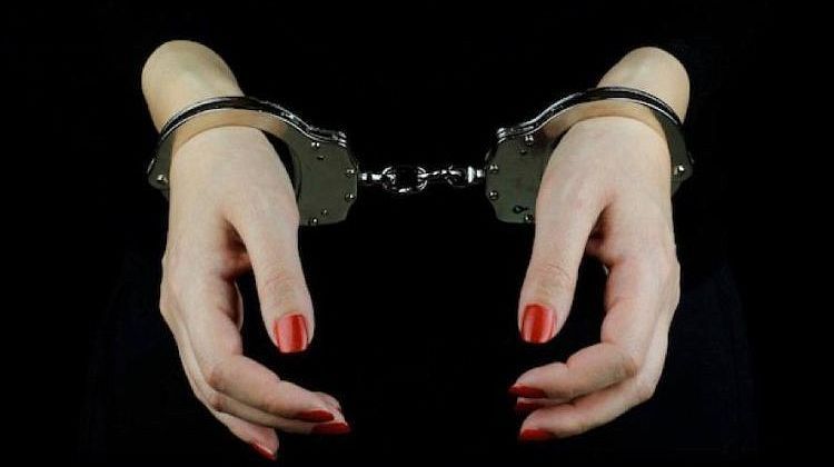 Вагоны-бытовки без колёс: как жительница Геленджика ловко увела деньги знакомых Вагоны-бытовки без колёс: как жительница Геленджика ловко увела деньги знакомых