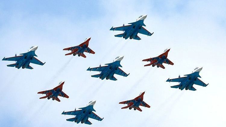 ������ ������� ���� ������ ������� � �������������: � ����� 1200 ��������������