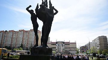 ������� - 40 ��� �� ��� ����������� ���������� � ���������: ���������� ������ � ����������