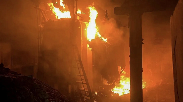 ���� ����� ������ �� ������ � ������� ������������� �� ������� � �����: ������ ����������