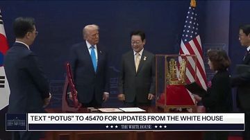 Шокирующие слова Трампа о трагедии в Хиросиме: корейцы подарили "хозяину" золотую корону