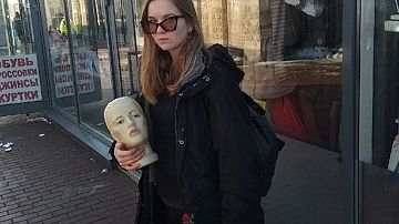       :    