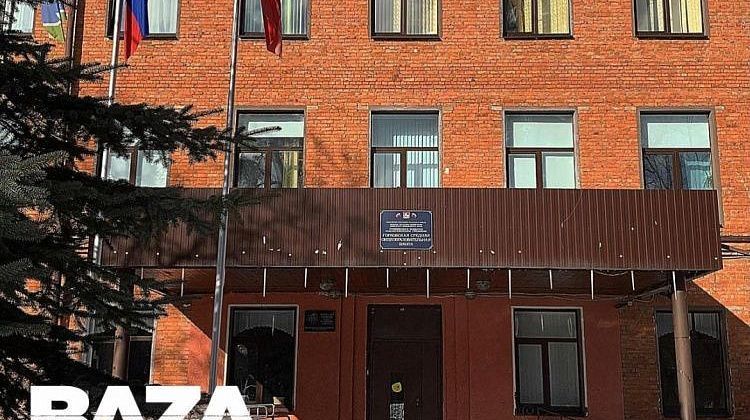 ������! ������ �������� � ����� � �����: ���� ������� �����, ���� - � ���������� 