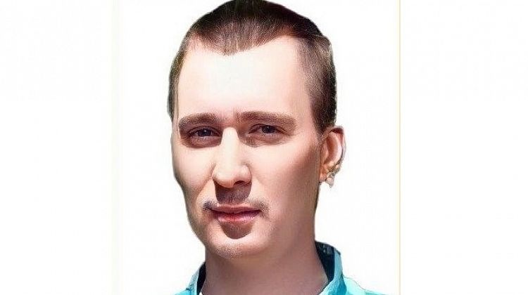    28- :     10 