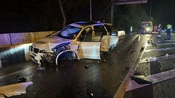 ������ ��� � ����! BMW ��������� � �����, ���� ������