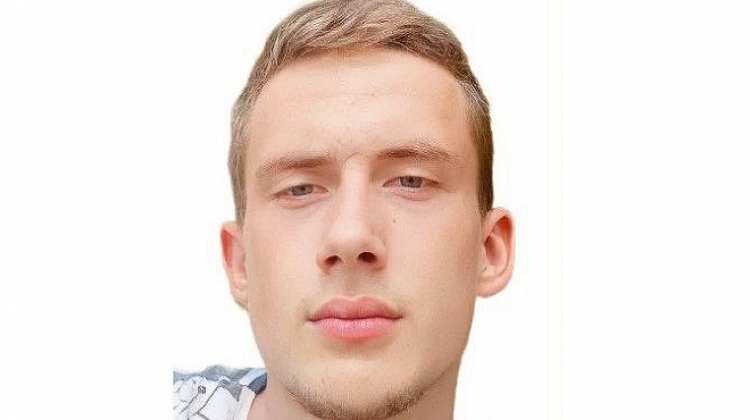    16- :  10  