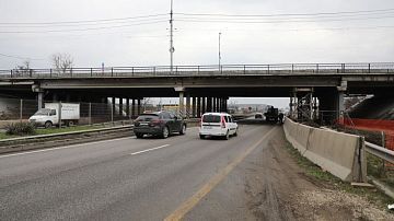 !         :  ,     !