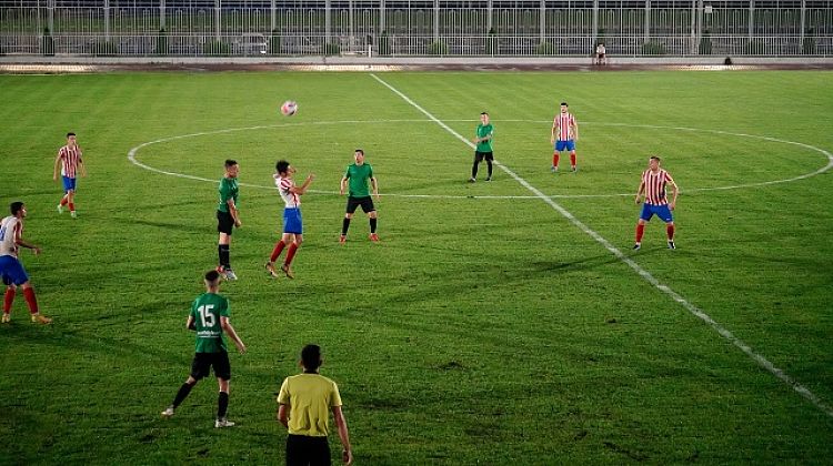 Футбол: Кубок Кубани продолжает удивлять