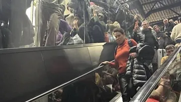 �� � ����������� ��-�� ����������� ��������� � ������: �������� �� ��������� ����� �� 10 �����