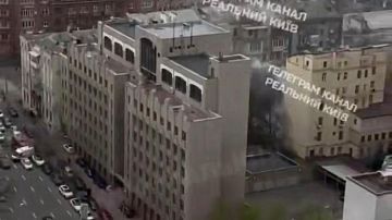 ! !    :       ?  