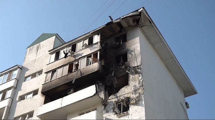 Опубликованы страшные кадры разрушений в Новороссийске: многоэтажки и частные дома Опубликованы страшные кадры разрушений в Новороссийске: многоэтажки и частные дома