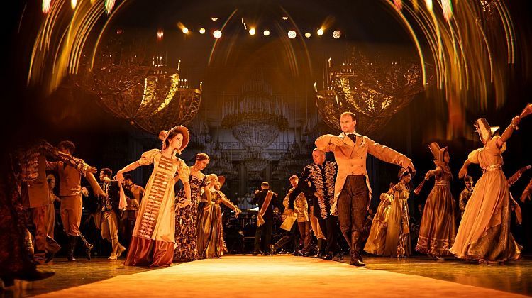 Как «Премьера» в Краснодаре заставила звучать «Войну и мир» по-новому Как «Премьера» в Краснодаре заставила звучать «Войну и мир» по-новому