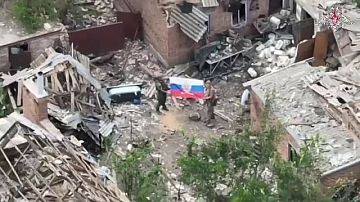 Над Куриловкой  флаг РФ! Под Купянском начинается решающая фаза: фронт ВСУ дрожит от юга до узловой
