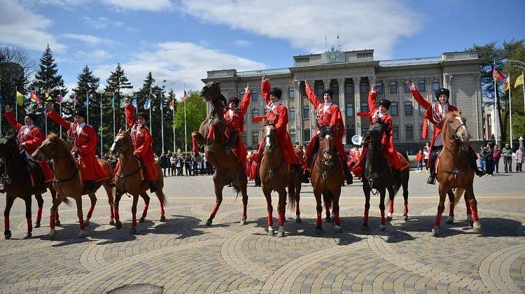 ����������� ����� � �����: ������� - 35-� ��������� ������������ ����������