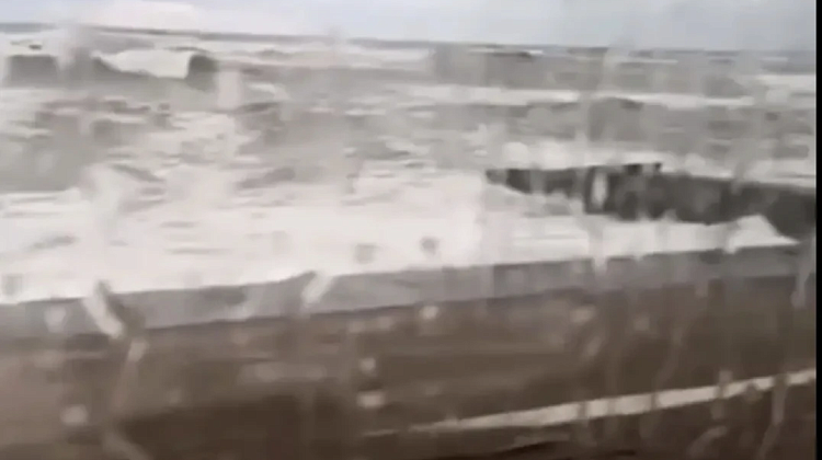 ����� ������� ����� ������ �� ����: ������ ������� ����������, � ������ ���� ���� �������� 