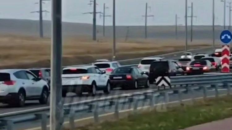 Срочно! Внимание! Ограничения на трассе Новороссийск – Керчь: кого касается?  Срочно! Внимание! Ограничения на трассе Новороссийск – Керчь: кого касается?