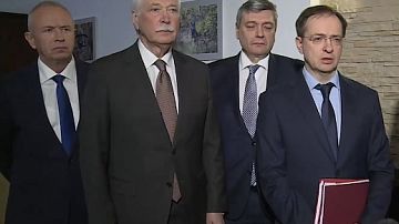 ������ ����� ����������� ��������� ������ � �������: �����