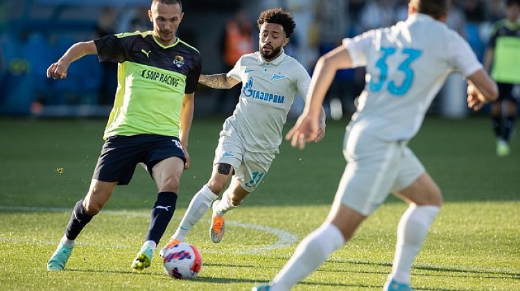 Футбол: «Сочи» проверил чемпиона на прочность